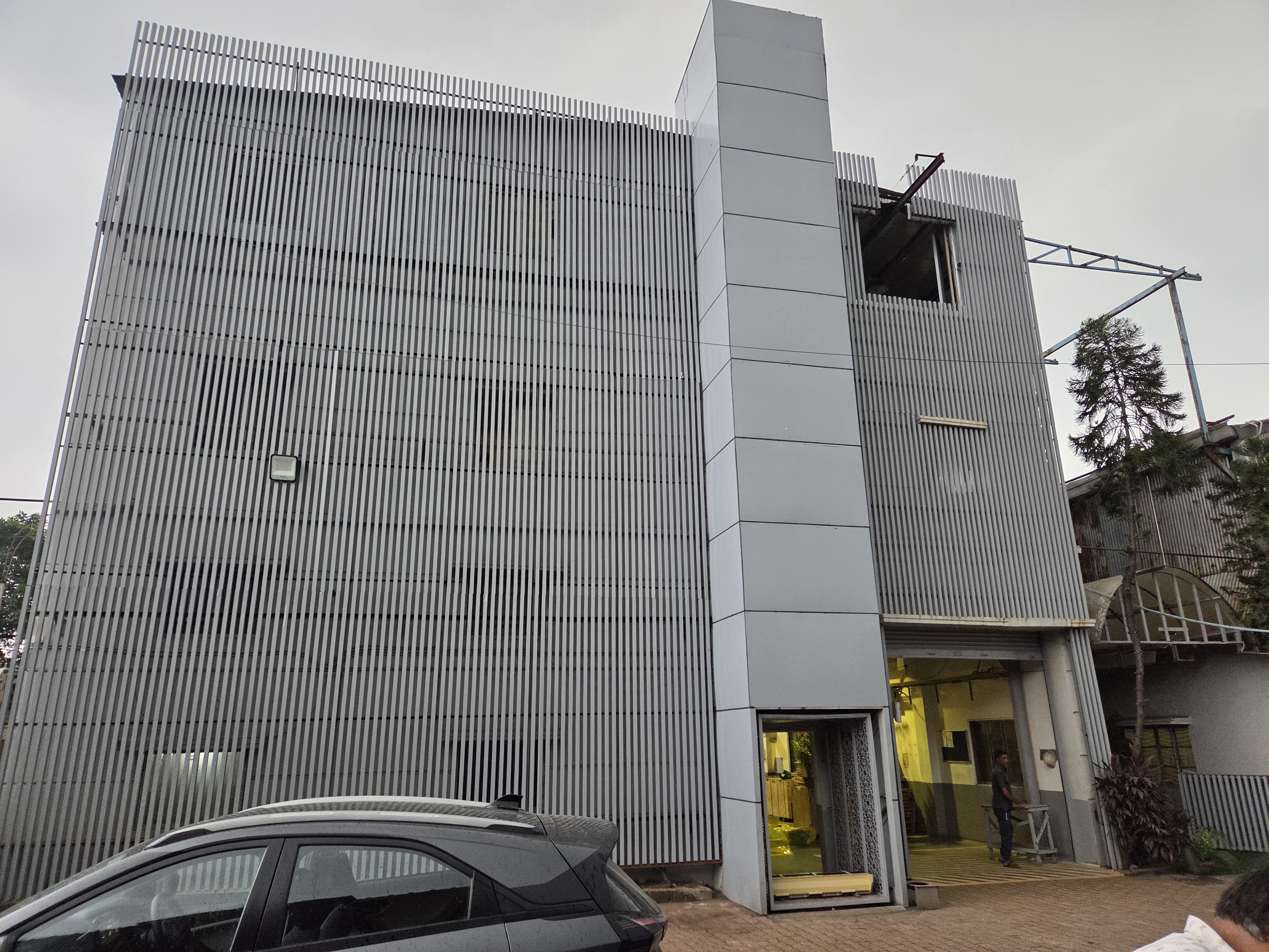 Facade & Metalworks work by MPMP Contracts